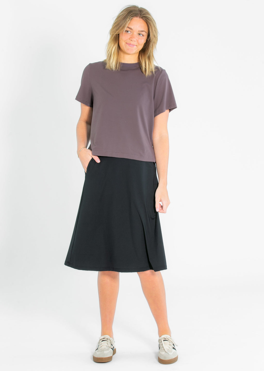 Kia Dusty Mauve Athletic Short Sleeve T-shirt